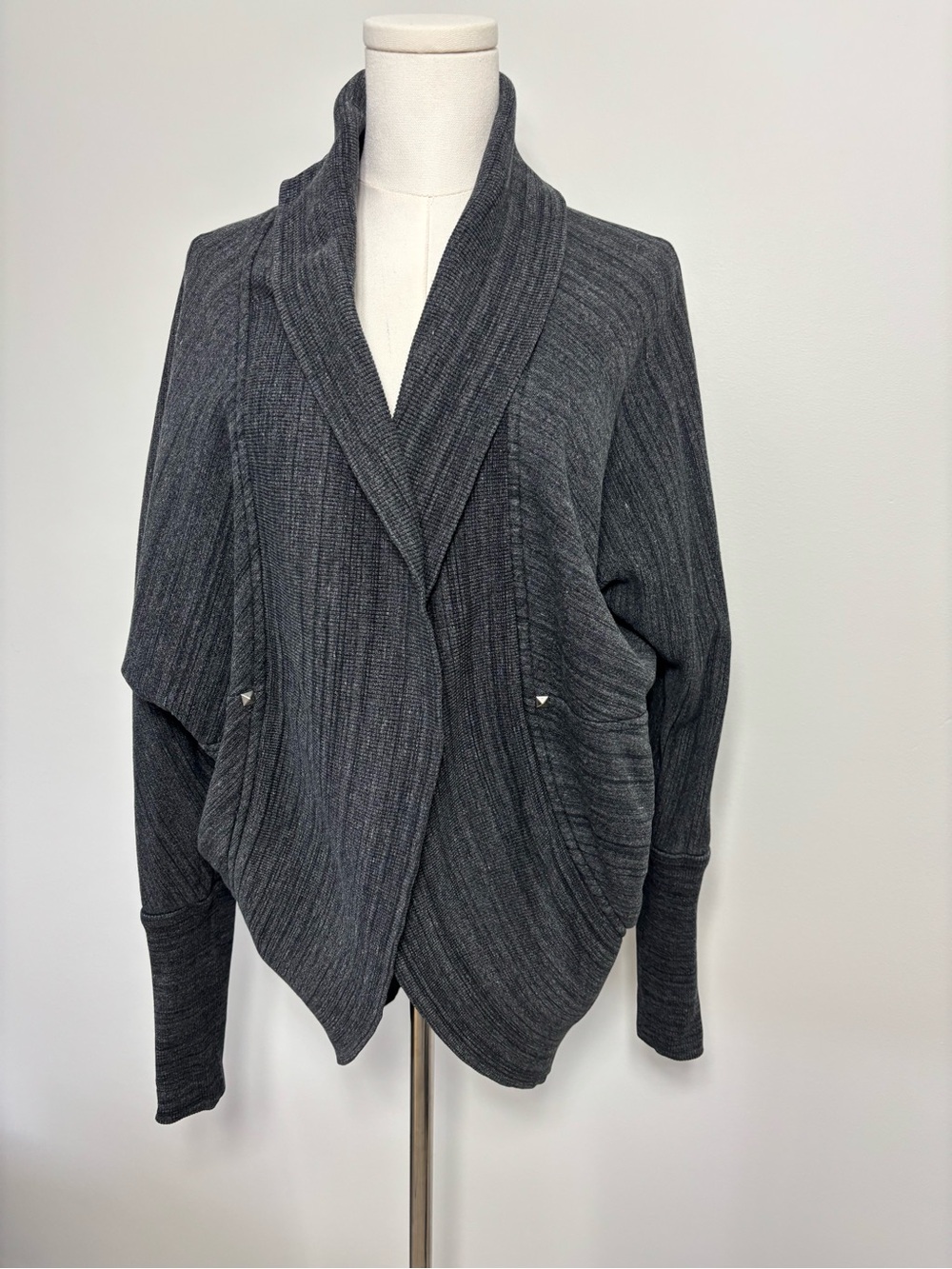 Wilfred Aritzia Diderot Cocoon Cardigan Charcoal Grey Studded Dolman Sleeve M